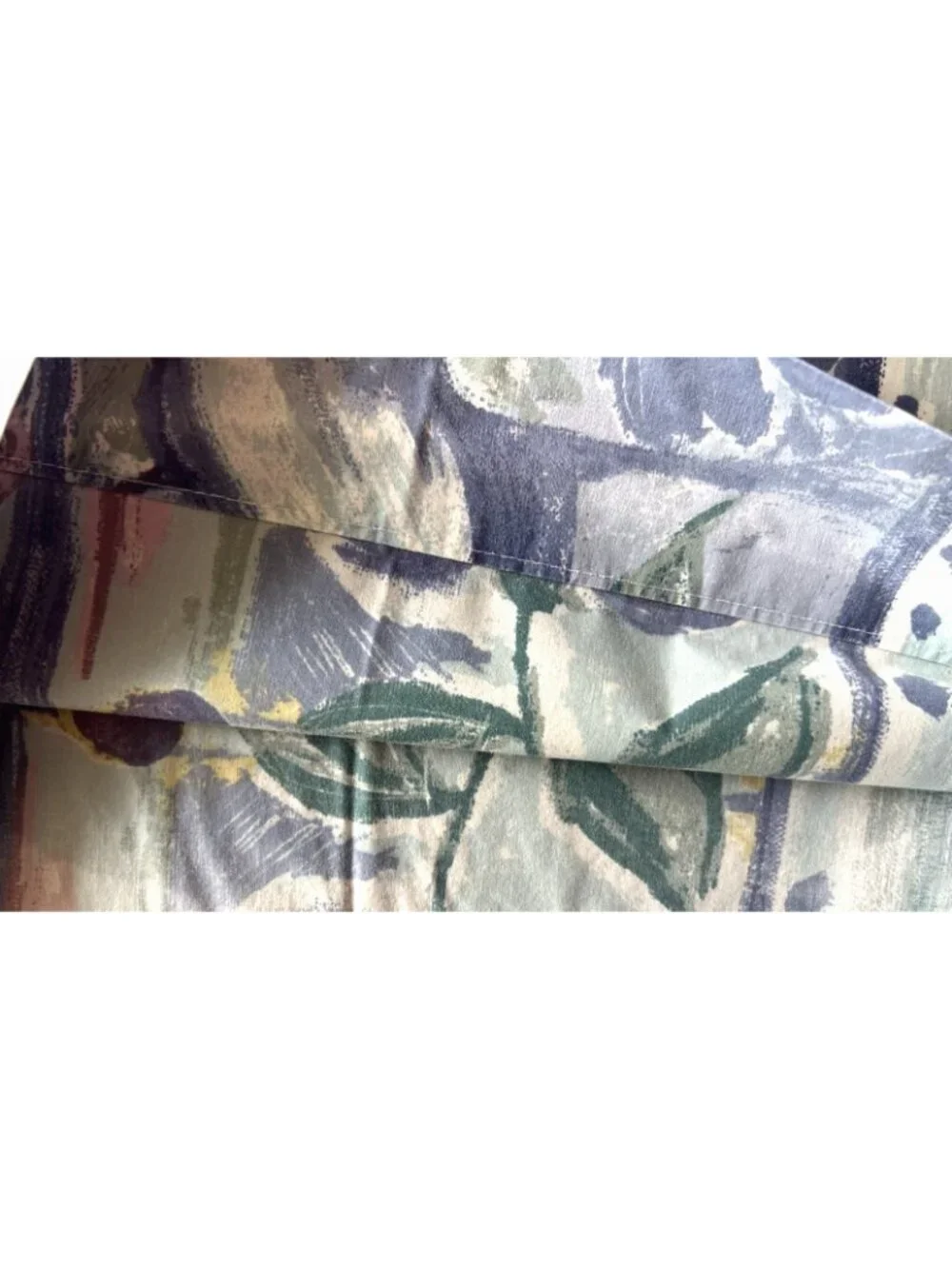 Pair DAN RIVER Pillowcases Standard NO-IRON Percale Purple Blue Watercolor USA